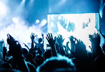 MUSIC-FESTIVAL-MOBILE-TECHNOLOGY-366X251 Music-Festival-Mobile-Technology-366x251