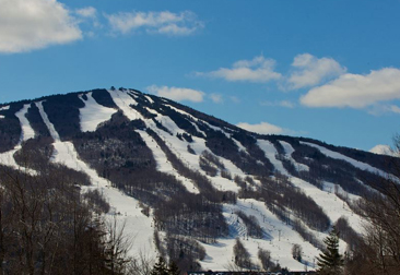 SKI-SEASON-366X251 Ski-Season-366x251