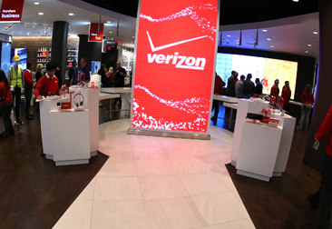 VERIZON-DESTINATION-STORE-MASTER-366X251 Verizon-Destination-Store-Master-366x251