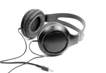 AUDIOPHILE-GIFTS-HEADPHONES-366X251 audiophile-gifts-headphones-366x251